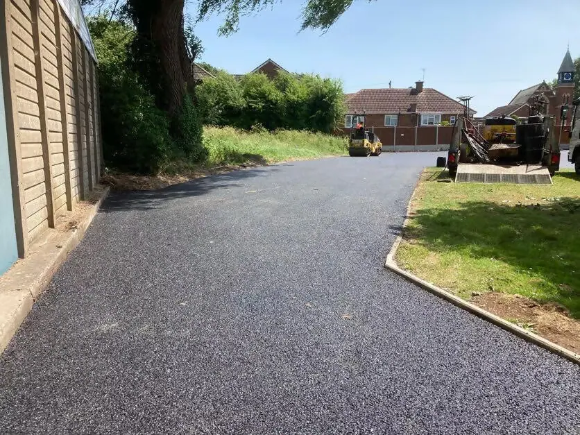 Private Roads work by SN Enterprises Ltd: Private Roads, Estates and Shared Access